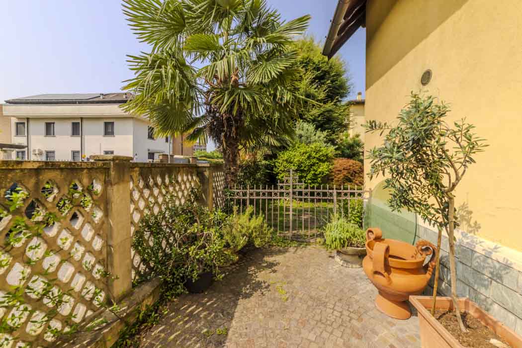 Vendita-villa-bollate-via-gramsci (19)